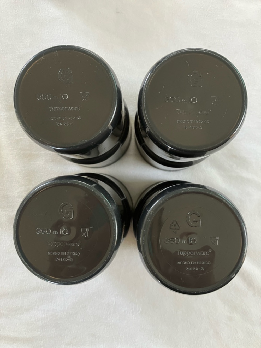Tupperware Stackable Impressions Tumblers with lids - Picture 6 of 7